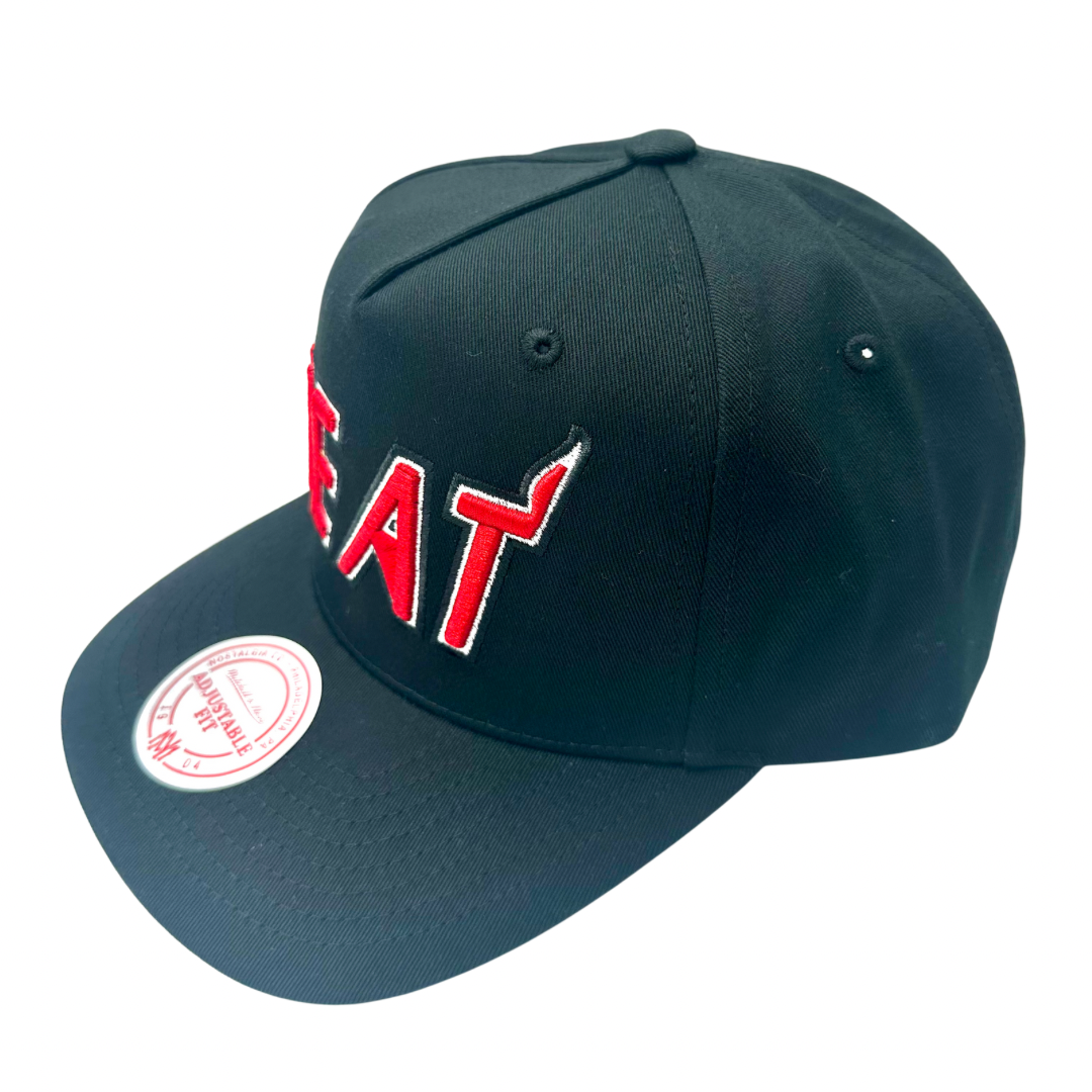 Miami Heat Hat - Black NBA Team Colour Wordmark Logo Snapback Cap - Mitchell & Ness